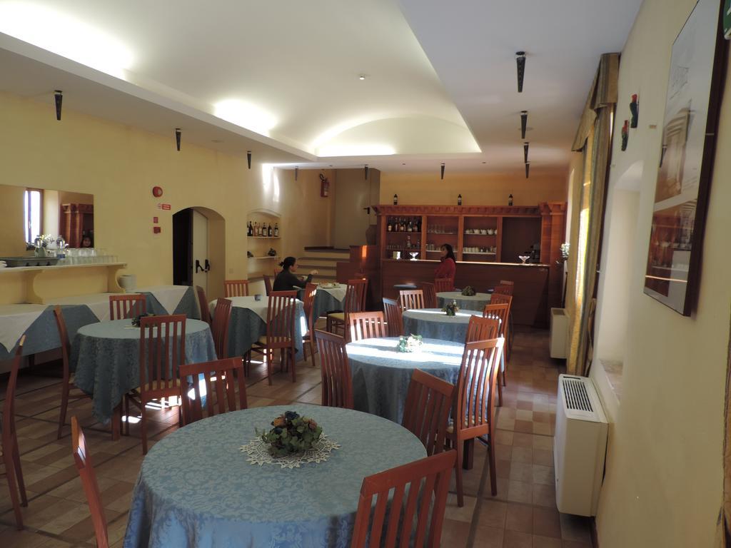 Casa Religiosa Di Ospitalita San Ponziano Bed & Breakfast Spoleto Bagian luar foto